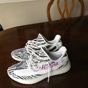 yeezy boost 350 v2